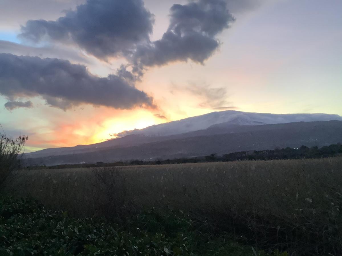 Villa Con Piscina Esclusiva Vista Etna Mascali Bagian luar foto